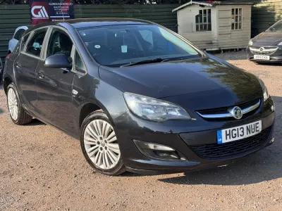 Used Vauxhall Astra 2013 Black Hatchback