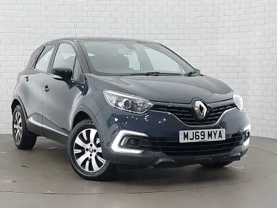 Used Renault Captur Play 90 HP (66 kW) 2019 Blue SUV