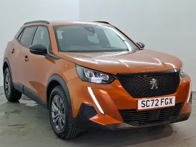 Used Peugeot 2008 Active+ 101 HP (74 kW) 2023 Orange SUV