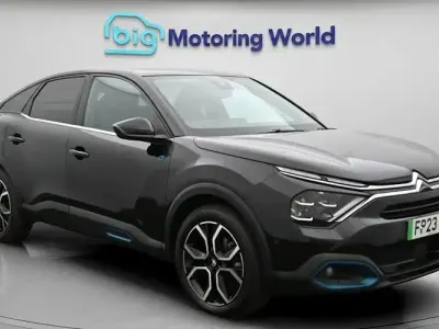 Used Citroën e-C4 Shine 100 kW (136 HP) 2023 Black Hatchback