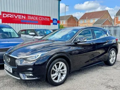 Used Infiniti Q30 Premium 109 HP (80 kW) 2017 Black Hatchback