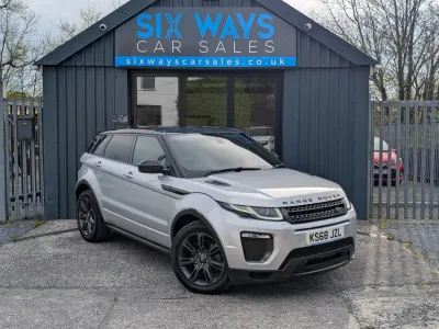 Używany Land Rover Range Rover evoque Landmark 2018 Srebrny Kombi