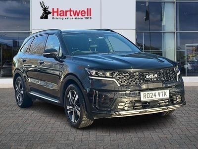 Black Used 2024 Kia Sorento SUV | £36,999 (Good price)