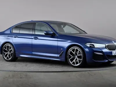 Begagnad BMW 520 M Sport 2021 Blå Sedan