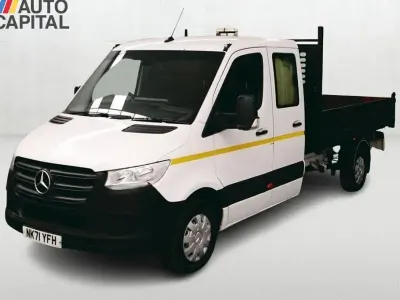 Used Mercedes Sprinter Progressive 145 HP (106 kW) 2021 White Van