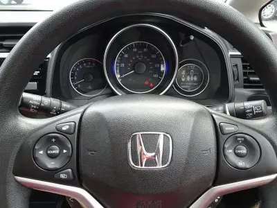 Used Honda Jazz SE 102 HP (75 kW) 2019 Orange Hatchback