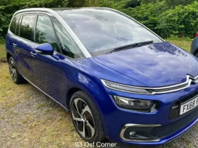 Used Citroën C4 SpaceTourer Flair 163 HP (119 kW) 2018 Blue MPV