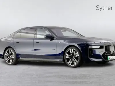 Used BMW i7 M Sport 400 kW (544 HP) 2025 Blue Sedan