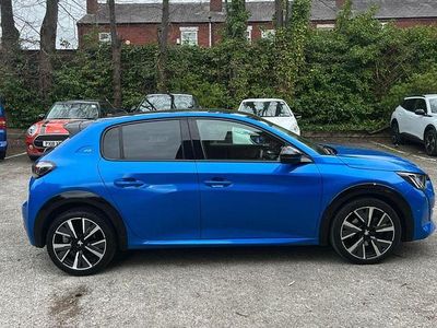 Used Peugeot 208 GT 129 HP (94 kW) 2022 Blue Hatchback