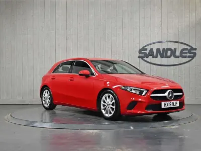 Used Mercedes A180 Executive 136 HP (100 kW) 2019 Red Hatchback