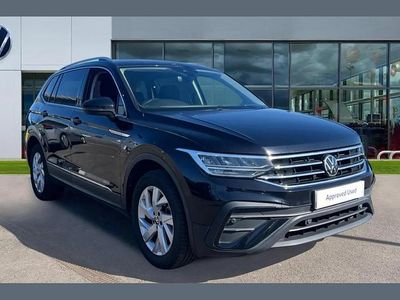 Used VW Tiguan Allspace Life 147 HP (108 kW) 2023 Black SUV