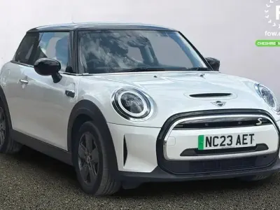 Used Mini Cooper S Hatch 135 kW (184 HP) 2023 White Hatchback