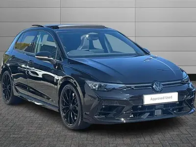 Novo VW Golf VIII Black Edition 333 HP (244 kW) 2026 Preto Citadino