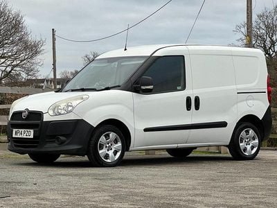 Used Fiat Doblò 90 HP (66 kW) 2014 White MPV