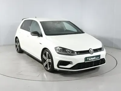 Used VW Golf VII R 300 HP (220 kW) 2019 White Hatchback