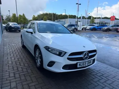 Used Mercedes A180 Executive 116 HP (85 kW) 2019 White Sedan
