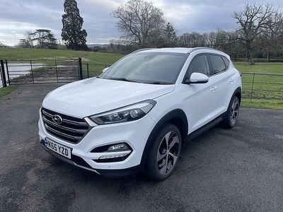 Polar white Used 2016 Hyundai Tucson Premium SUV | £10,000 (Good price)