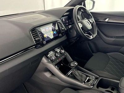 Used Skoda Karoq SportLine 150 HP (110 kW) 2023 Moon white metallic SUV