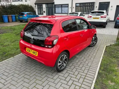 Used Peugeot 108 Allure 82 HP (60 kW) 2017 Red Hatchback