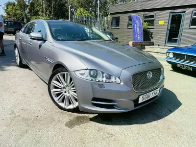 Used Jaguar XJ Portfolio 275 HP (202 kW) 2011 Grey Sedan