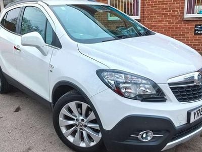Used Vauxhall Mokka 140 HP (102 kW) 2015 White SUV