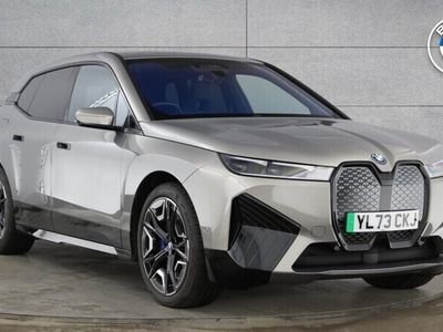BMW iX