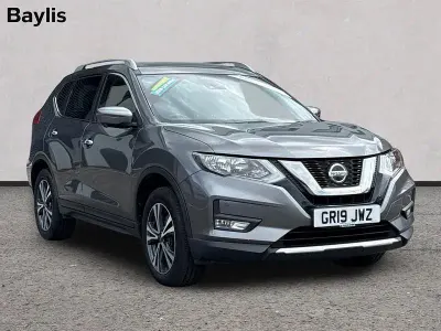 Usado Nissan X-Trail N-Connecta 150 CV (110 kW) 2019 Gris SUV