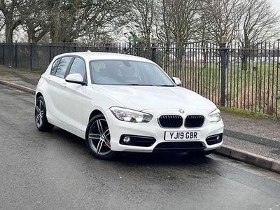 Used BMW 118 Sport Line 150 HP (110 kW) 2019 White Hatchback