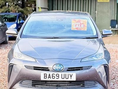 Gray Used 2019 Toyota Prius Hatchback | £10,200