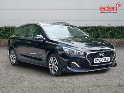 Used Hyundai i30 SE 140 HP (102 kW) 2020 Black Estate