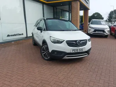 Used Vauxhall Crossland X Elite 81 HP (59 kW) 2019 White SUV