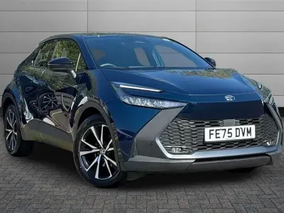 Używany Toyota C-HR Design 140 KM (102 kW) 2025 Niebieski SUV