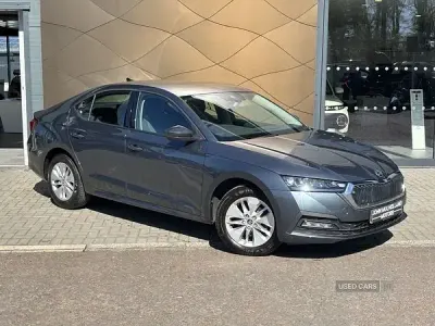 Używany Skoda Octavia SE Technology 110 KM (80 kW) 2021 Szary Hatchback