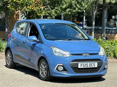 Used Hyundai i10 Premium 67 HP (49 kW) 2015 Blue Hatchback