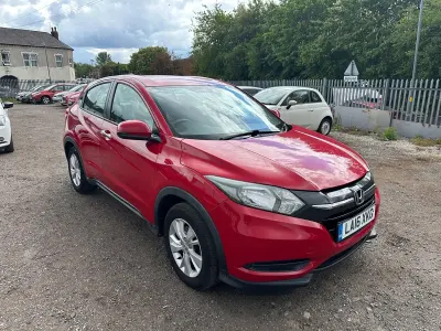 Usado Honda HR-V S 120 HP (88 kW) 2016 Vermelho SUV