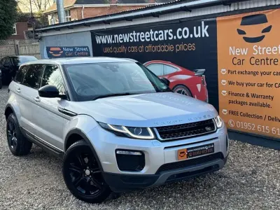 Begagnad Land Rover Range Rover evoque SE 180 HK (132 kW) 2017 Halvkombi