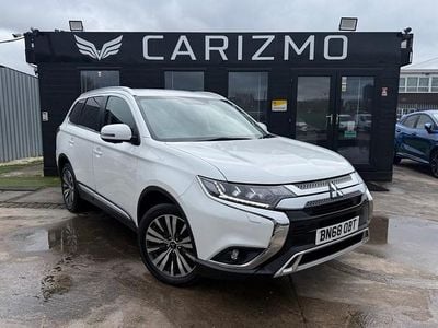 Used Mitsubishi Outlander 150 HP (110 kW) 2018 White SUV