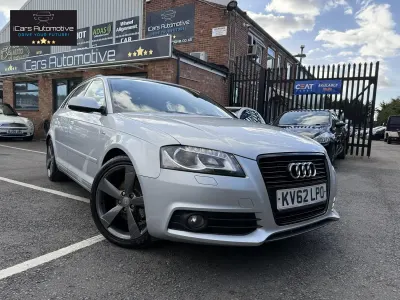 Begagnad Audi A3 Sportback Black Edition 140 HK (102 kW) 2012 Silver Halvkombi