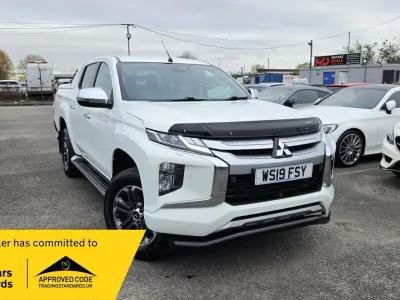 Used Mitsubishi L200 150 HP (110 kW) 2019 White Pickup