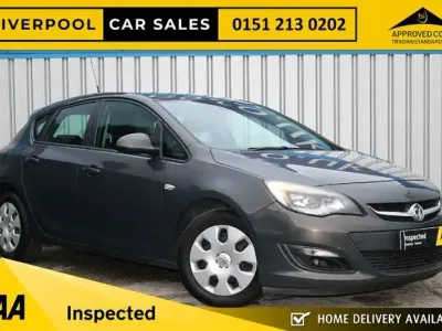 Used Vauxhall Astra 95 HP (69 kW) 2014 Grey Hatchback
