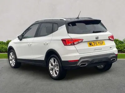 Used Seat Arona FR 115 HP (84 kW) 2025 White SUV