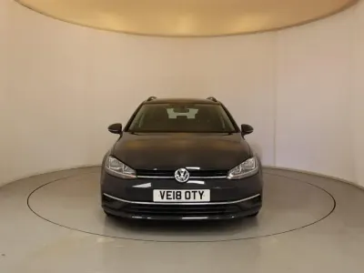 Second-hand VW Golf VII SE 113 CP (83 kW) 2018 Gri Break