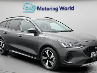 Begagnad Ford Focus Active 155 HK (114 kW) 2023 Grå Kombi