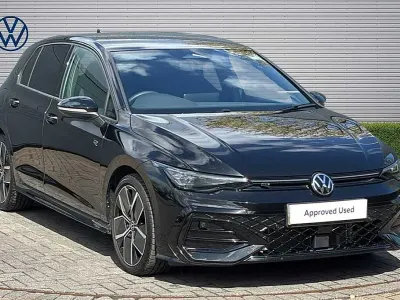 Used VW Golf VIII 150 HP (110 kW) 2025