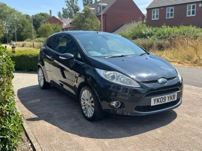 Used Ford Fiesta Titanium 96 HP (70 kW) 2009 Black Hatchback