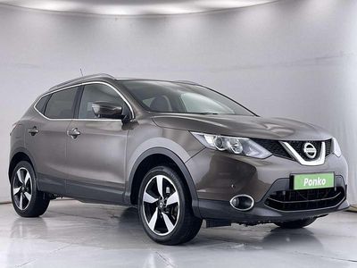 Bronze Used 2017 Nissan Qashqai N-Vision SUV | £8,650 (Fair price)