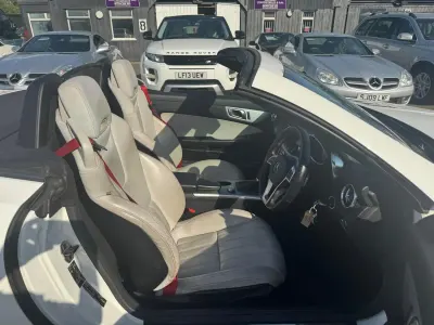 Used Mercedes SLK250 AMG 2013 White Cabriolet