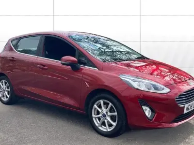 Usado Ford Fiesta Zetec 100 HP (73 kW) 2018 Citadino