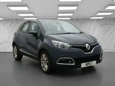 Used Renault Captur Dynamique 90 HP (66 kW) 2016 Blue SUV