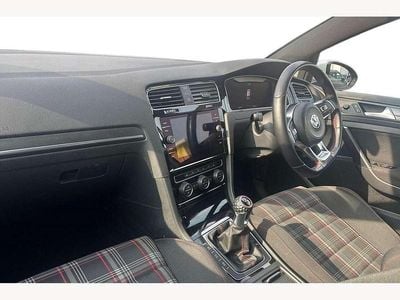 Used VW Golf VII GTI 245 HP (180 kW) 2019 White Hatchback